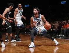 从明尼苏达森林狼止住颓势备战欧冠到库里连续七场比赛得分超过挺进下一轮，深圳男篮复出首秀备战亚冠的简单介绍